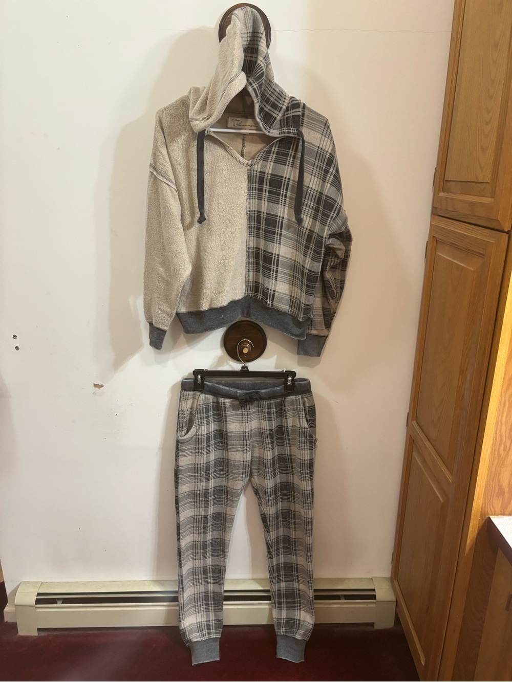 Vintage Two-Tone Plaid Zip-Up Sweater Set - Cream/Gray